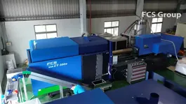 Moldeo por inyección de preformas para botellas de agua